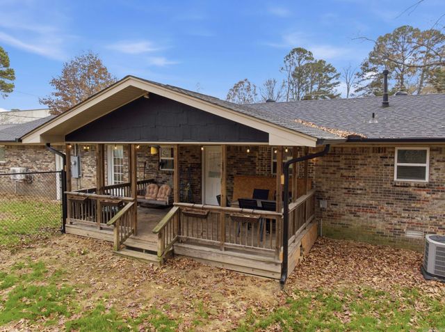 621 Kenwood Road, Benton, AR 72019