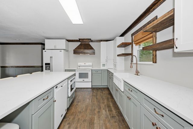 621 Kenwood Road, Benton, AR 72019