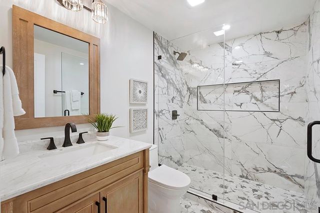 3425 Angwin Dr, San Diego, CA 92123