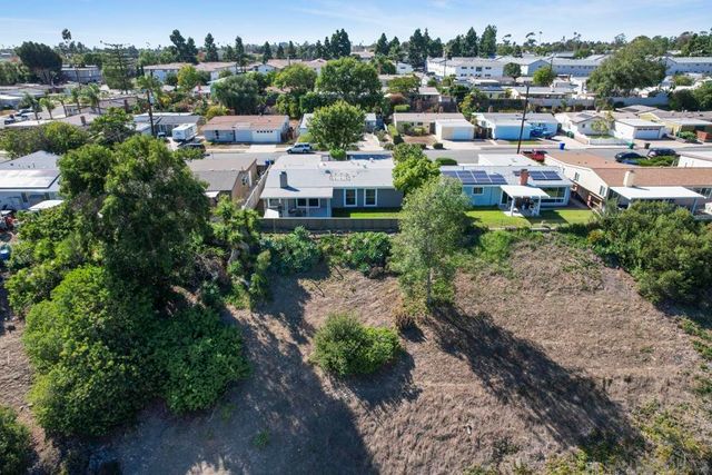 3425 Angwin Dr, San Diego, CA 92123