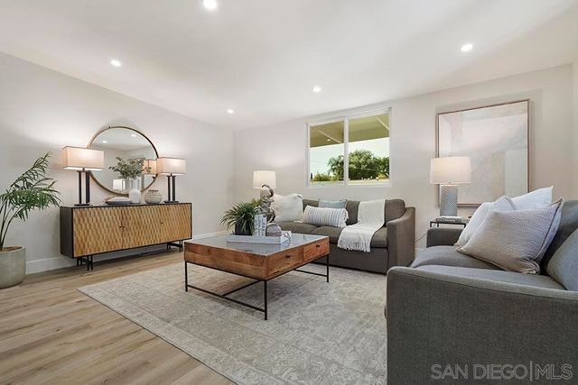 3425 Angwin Dr, San Diego, CA 92123