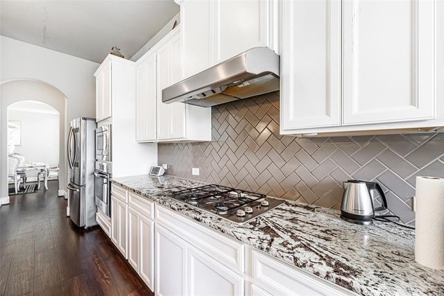 16622 Emmaus Lane, Cypress, TX 77433