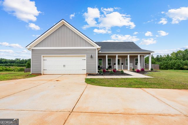 732 Tenney Nelson Road, Grantville, GA 30220