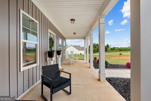 732 Tenney Nelson Road, Grantville, GA 30220