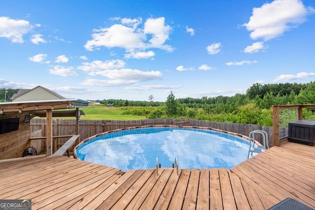 732 Tenney Nelson Road, Grantville, GA 30220