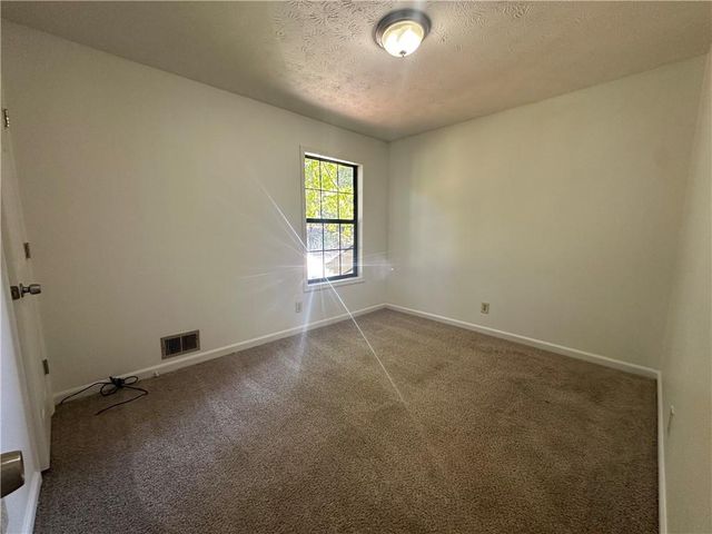 330 Homestead Circle, Kennesaw, GA 30144
