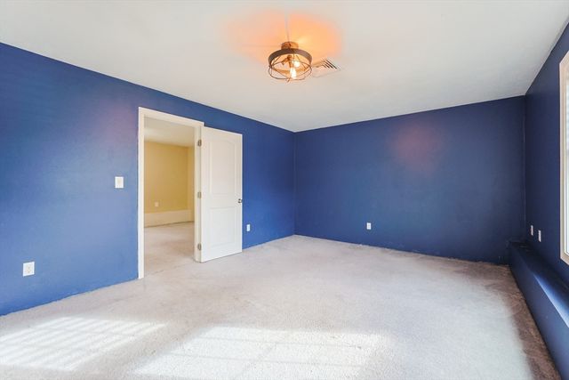 171 Marvel St, Swansea, MA 02777