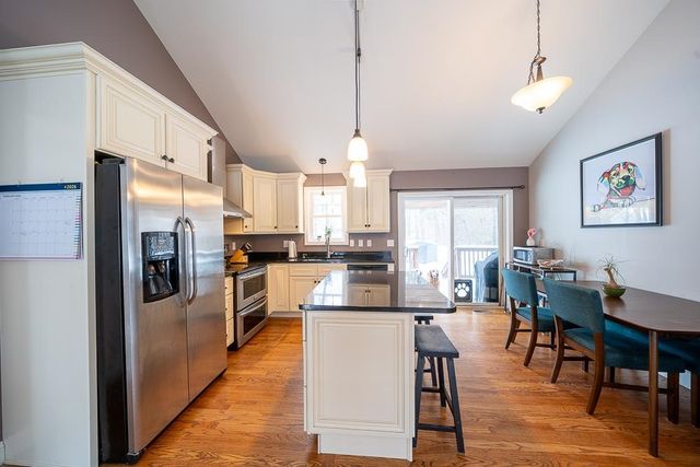 585 Bodwell Road, Manchester, NH 03109