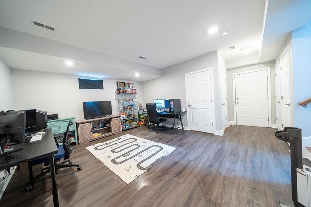 585 Bodwell Road, Manchester, NH 03109