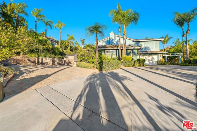2428 Oak Canyon Place, Escondido, CA 92025