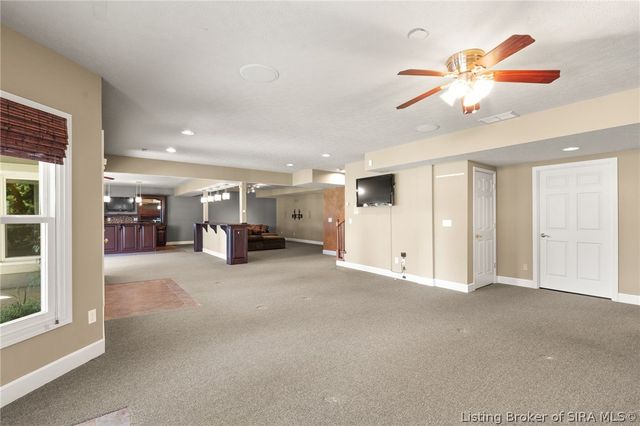 12112 Covered Bridge Road, Sellersburg, IN 47172