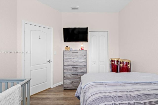 1034 NE 30th Avenue, Homestead, FL 33033