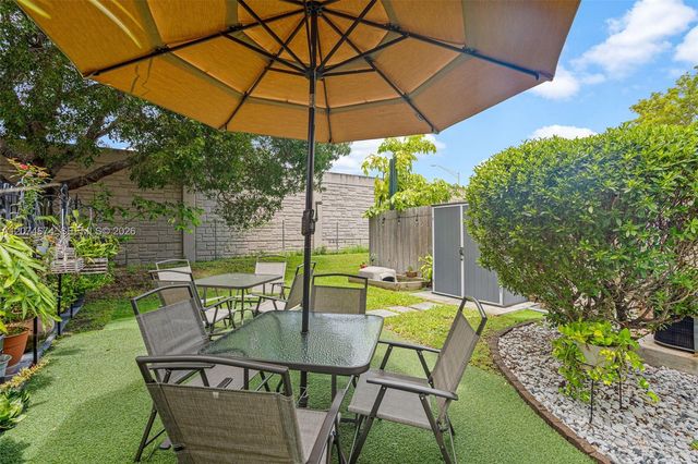 1034 NE 30th Avenue, Homestead, FL 33033