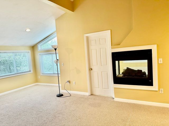 1301 Old Bridge 1301, Bellingham, MA 02019