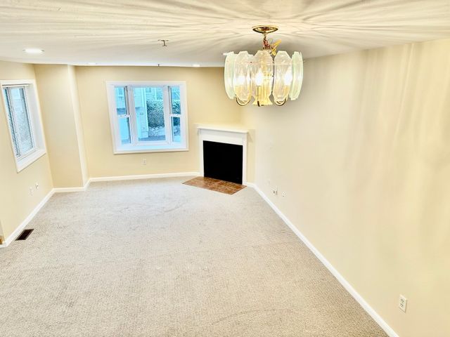 1301 Old Bridge 1301, Bellingham, MA 02019
