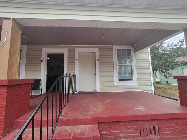 904 Hamilton St, Dothan, AL 36301
