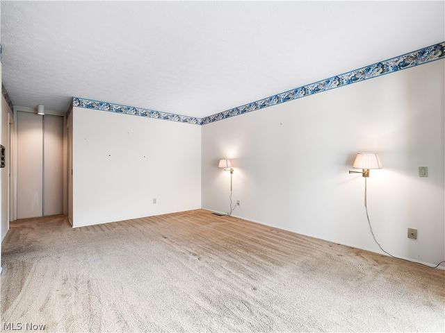 5153 N Barton Road, North Ridgeville, OH 44039