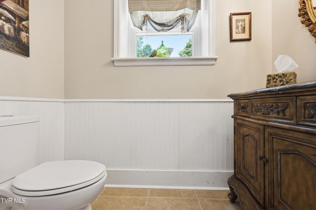 545 Green Hill Road, Bristol, VA 24201