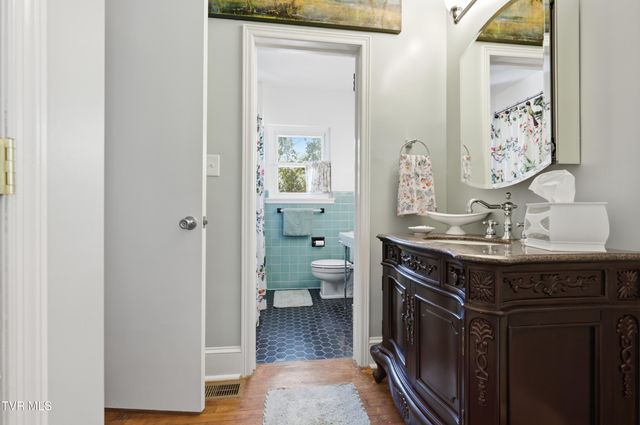 545 Green Hill Road, Bristol, VA 24201