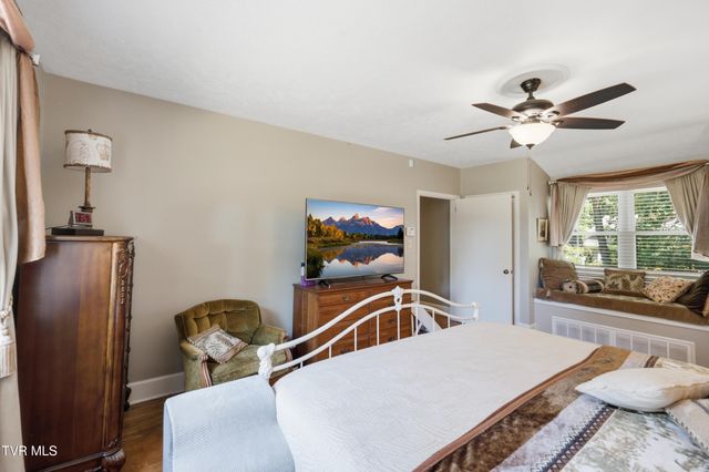 545 Green Hill Road, Bristol, VA 24201