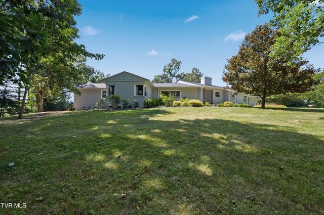 545 Green Hill Road, Bristol, VA 24201
