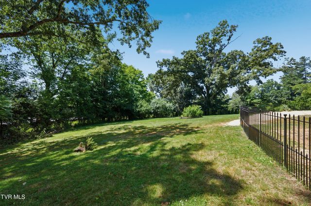 545 Green Hill Road, Bristol, VA 24201