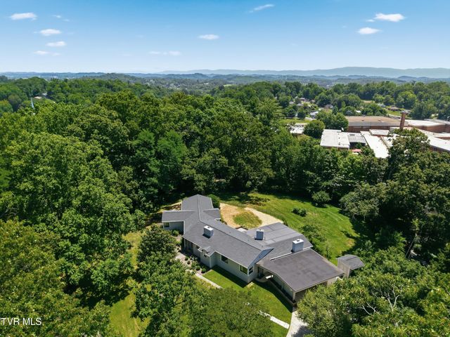545 Green Hill Road, Bristol, VA 24201