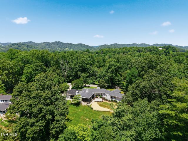 545 Green Hill Road, Bristol, VA 24201