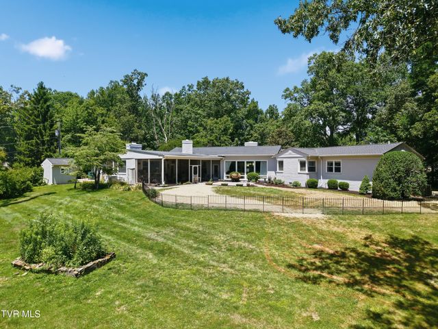 545 Green Hill Road, Bristol, VA 24201