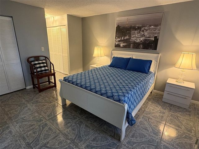 6207 Coral Lake Drive 107, Pompano Beach, FL 33063