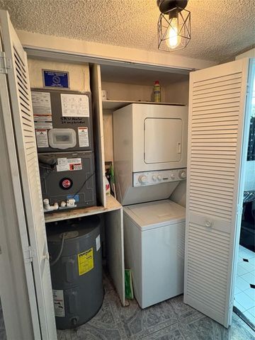 6207 Coral Lake Drive 107, Pompano Beach, FL 33063