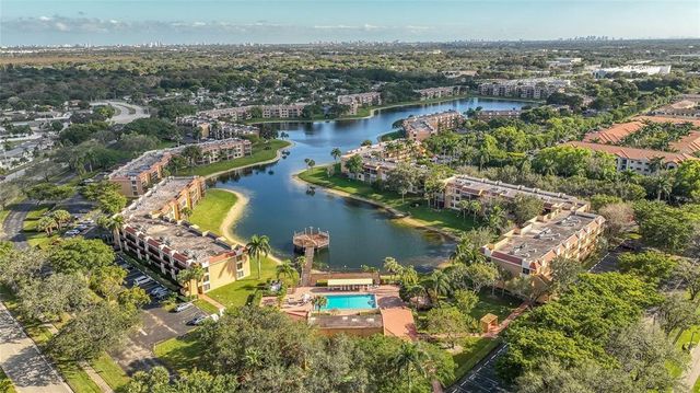 6207 Coral Lake Drive 107, Pompano Beach, FL 33063