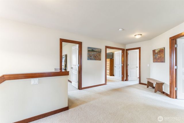 20225 194th Avenue E, Orting, WA 98360