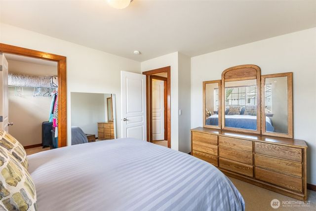 20225 194th Avenue E, Orting, WA 98360