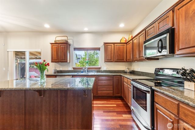 20225 194th Avenue E, Orting, WA 98360