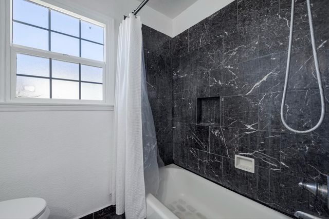 1030 Alpha Rd, Turlock, CA 95380