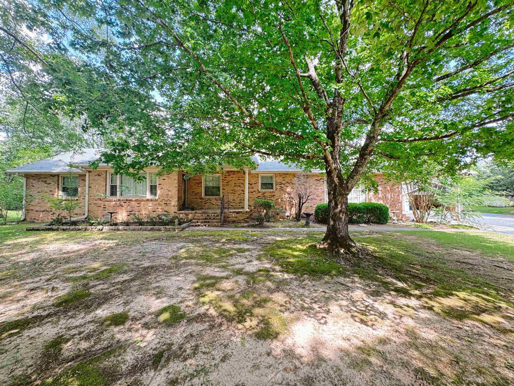 2240 138 HWY, Toone, TN 38381