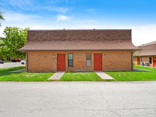 4616 Overlook Drive NE 14, Palm Bay, FL 32905