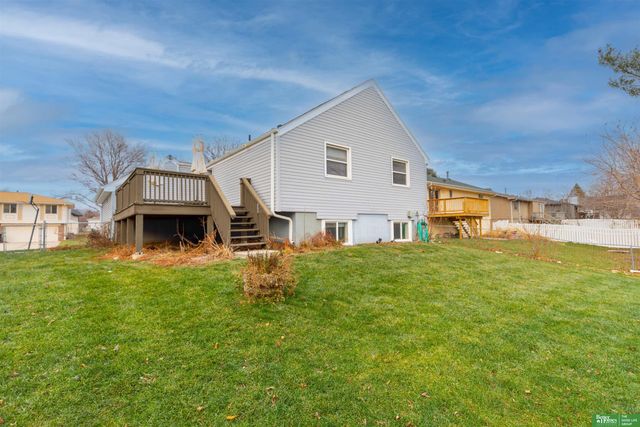 14807 Willow Creek Drive, Omaha, NE 68138