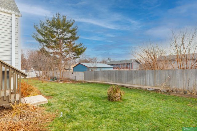 14807 Willow Creek Drive, Omaha, NE 68138