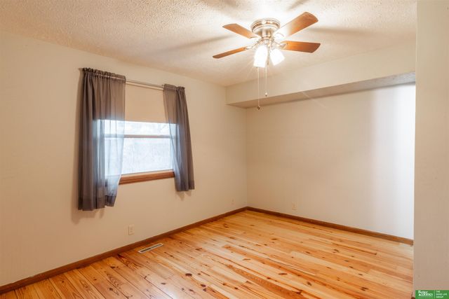 14807 Willow Creek Drive, Omaha, NE 68138