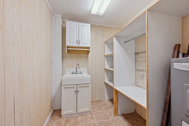 27513 State Highway 56, Whitesboro, TX 76273