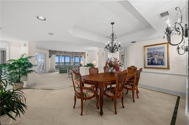 4021 Gulf Shore BLVD N 1204, Naples, FL 34103