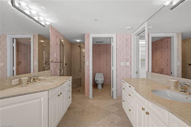 4021 Gulf Shore BLVD N 1204, Naples, FL 34103