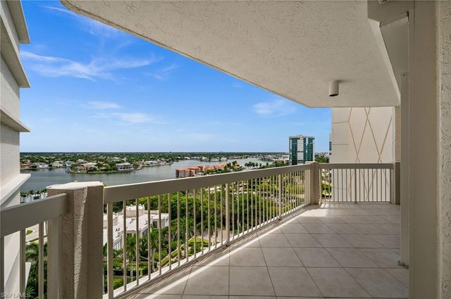 4021 Gulf Shore BLVD N 1204, Naples, FL 34103