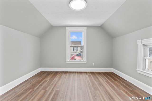 31 Alton Street, Waterbury, CT 06705