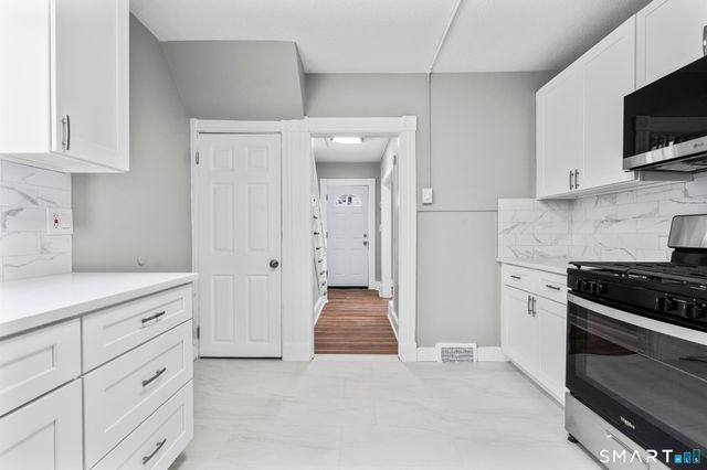 31 Alton Street, Waterbury, CT 06705