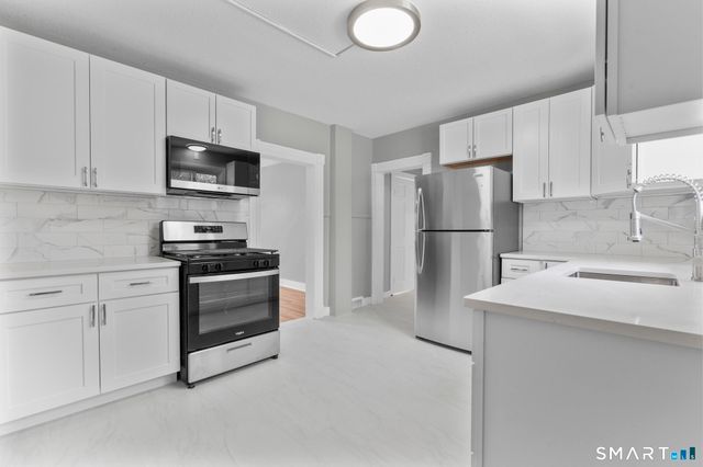 31 Alton Street, Waterbury, CT 06705