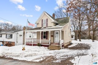 31 Alton Street, Waterbury, CT 06705