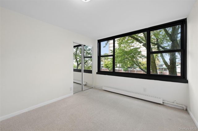 166-26 Powells Cove Boulevard 3D, Beechhurst, NY 11357